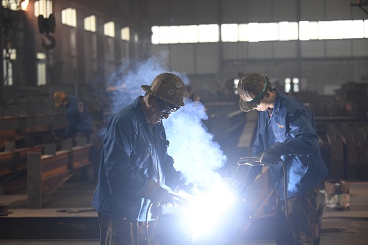 在大力發(fā)展臨汾鋼結(jié)構(gòu)工程建設(shè)的同時，防火措施要到位