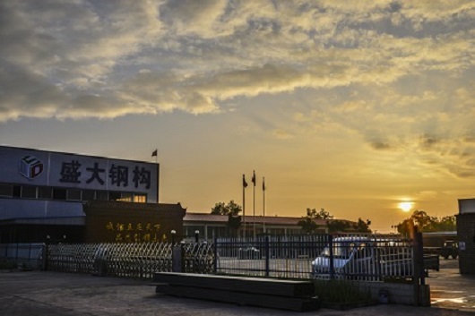 勇往直前，敢于亮劍，所向披靡——太原鋼結(jié)構(gòu)公司盛大鋼結(jié)構(gòu)