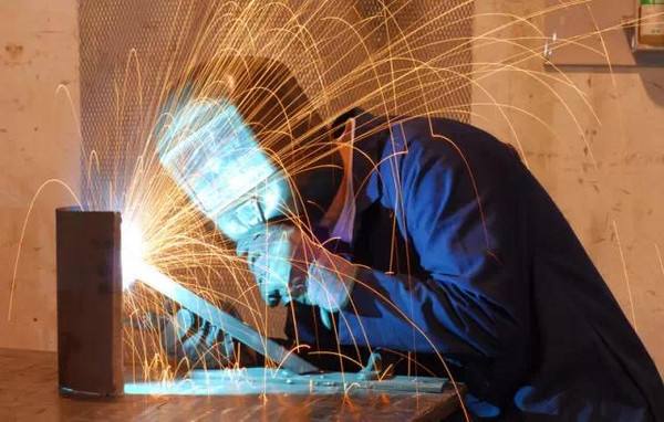 鋼結(jié)構(gòu)的加工制作流程，寫得這么詳細(xì)，也是沒誰了